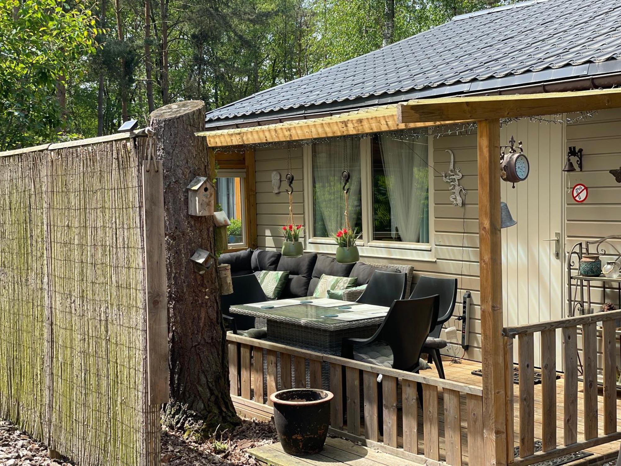 Chalet Sint-Hubertus Zutendaal Bagian luar foto
